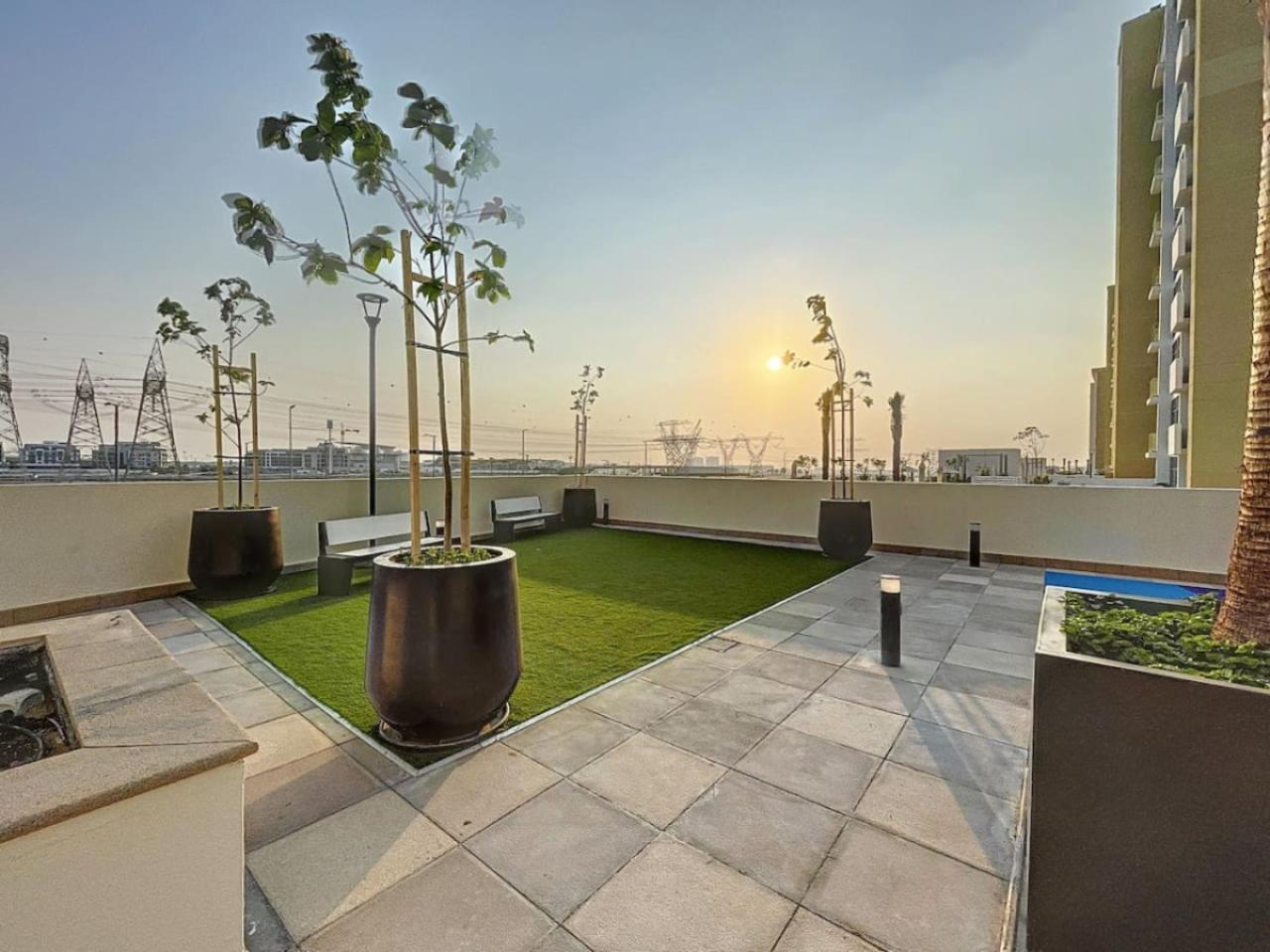 Azizi Riviera 29 - Aesthetic In Meydan Dubai